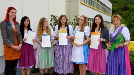 Erfolgreiche Teilnehmer am First Cambridge Certificate